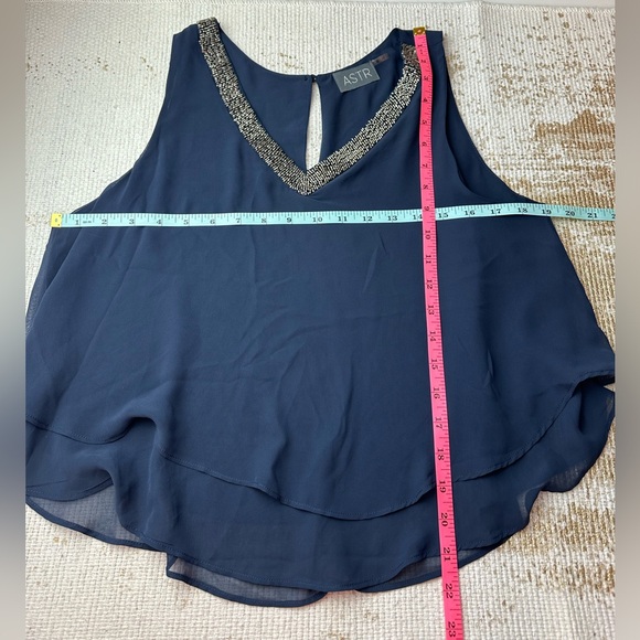 ASTR THE LABEL Sleeveless Navy Beaded Embellished Top | Size Medium - Picture 9 of 9